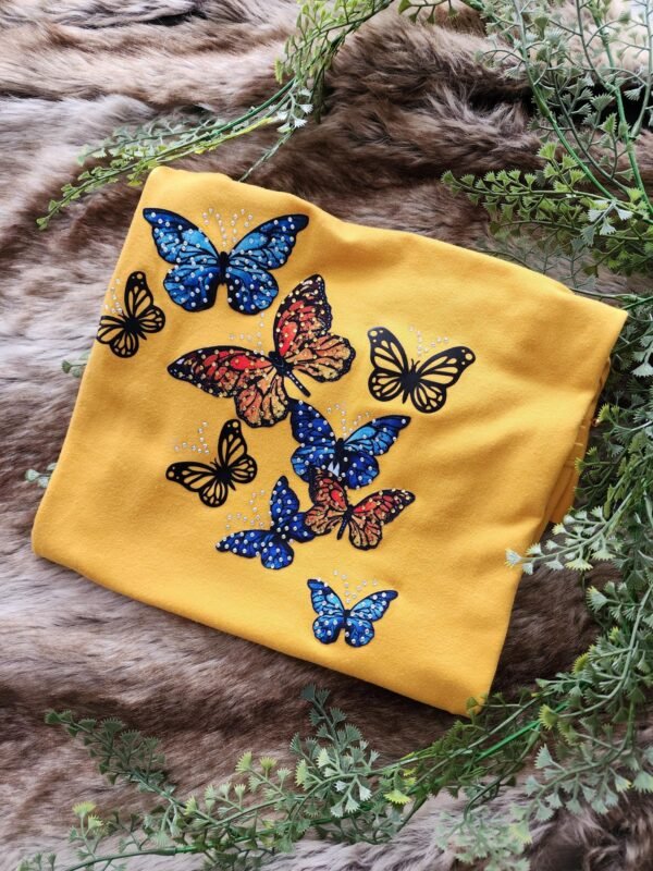 Mariposas Azules, Amarillas y Negras